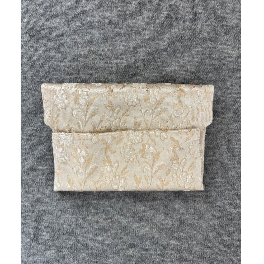 Vintage 60's Cream Gold Floral Brocade Kiss Lock Clutch Evening Bag Snap Closure